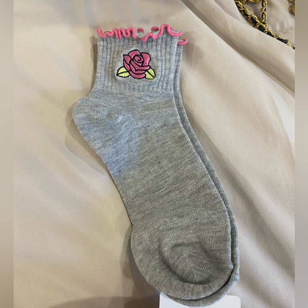 Rosette 🌹 anklet lettuce trim socks size USA 4-10